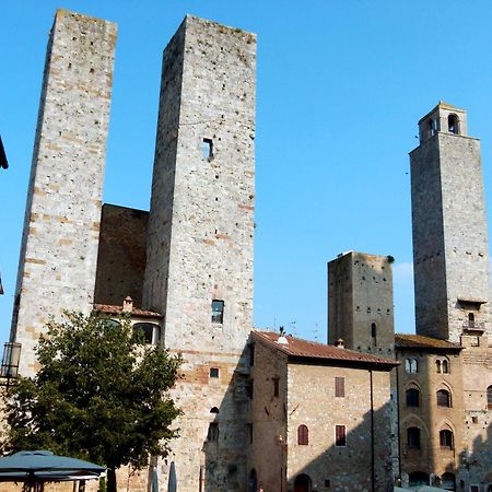 Il Borgo Antico Apartment ซานจีมิญญาโน ภายนอก รูปภาพ