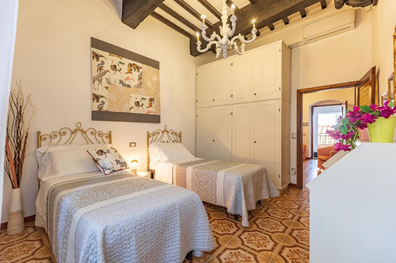 Il Borgo Antico Apartment ซานจีมิญญาโน ภายนอก รูปภาพ