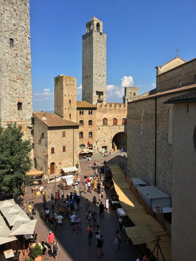 Il Borgo Antico Apartment ซานจีมิญญาโน ภายนอก รูปภาพ